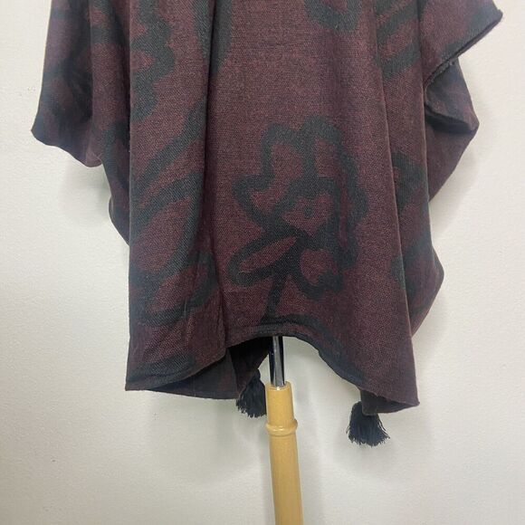Cleobella Fringe Trim Burgundy Floral Poncho Wrap Cardigan O/S - Picture 13 of 14